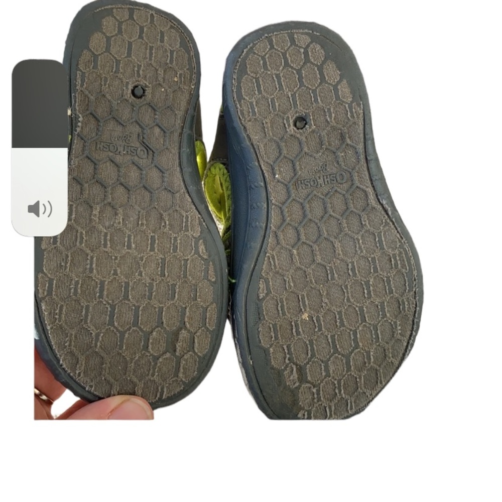Oshkosh Baby swim shoes π - Picture 6 of 6